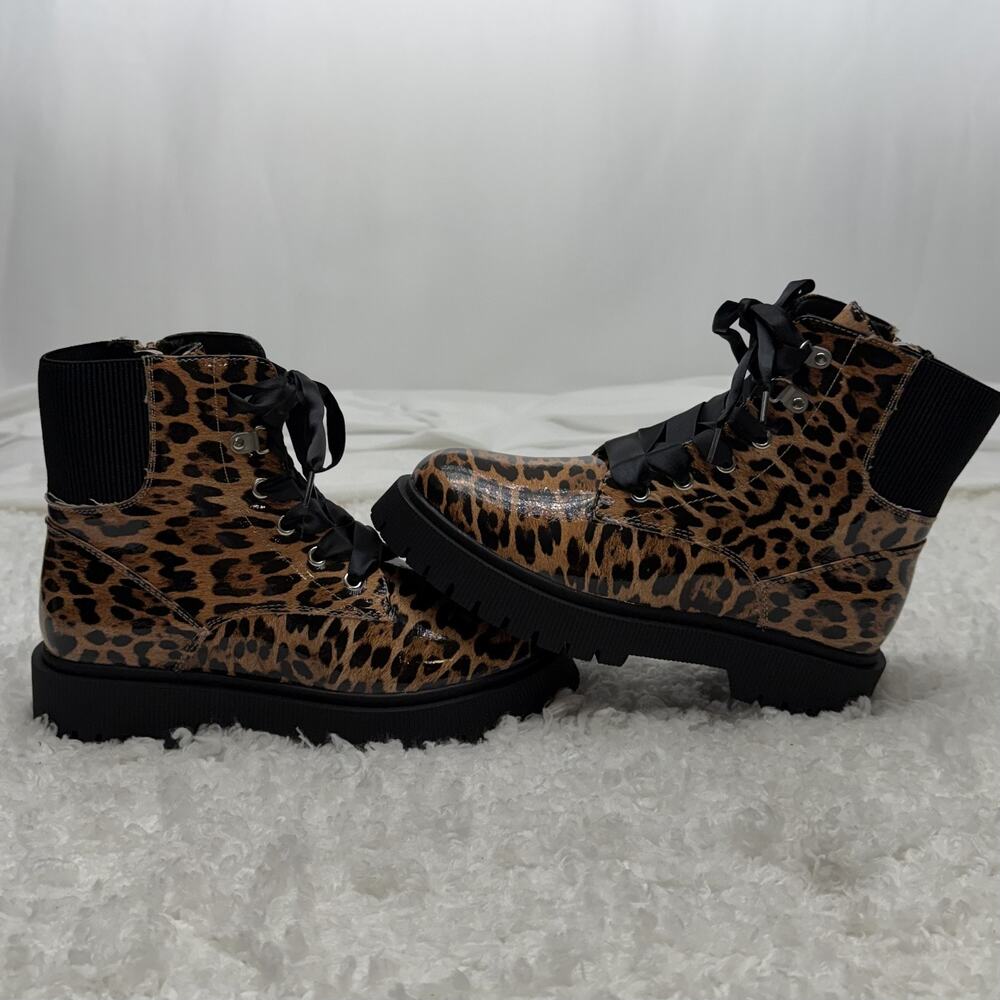 DV Dolce Vita Chrystal‎ Leopard Print Patent Lug Sole Combat Boots Kids Size 5